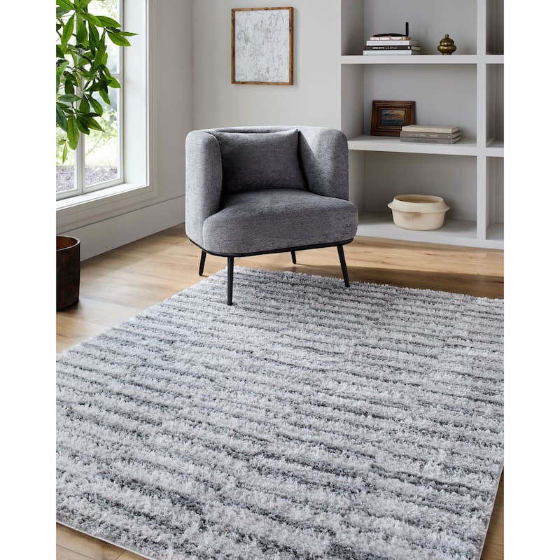 Livabliss Modern & Contemporary Nomadic Abstract Area Rug - 6'7" x 9' - Slate