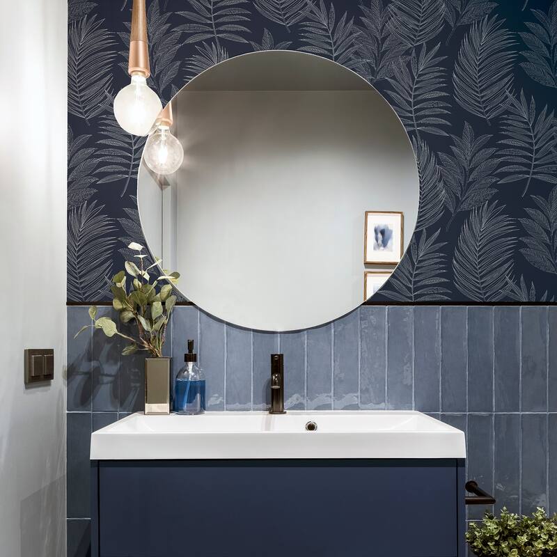 Linear Leaves Navy Wallpaper - 20.8 in. W x 33ft L - Double Roll