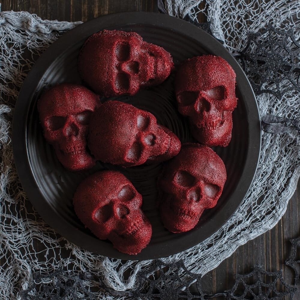 Halloween Bakeware Haunted Skull Cakelet Pan Bed Bath Beyond 39873825