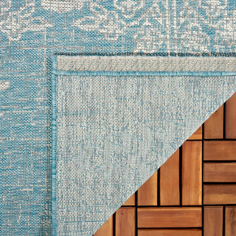 SAFAVIEH Courtyard Mami Transitional Rug