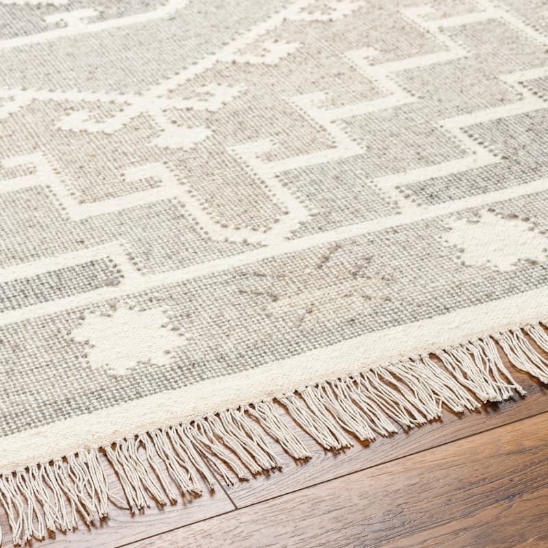 Bryant Traditional Area Rug