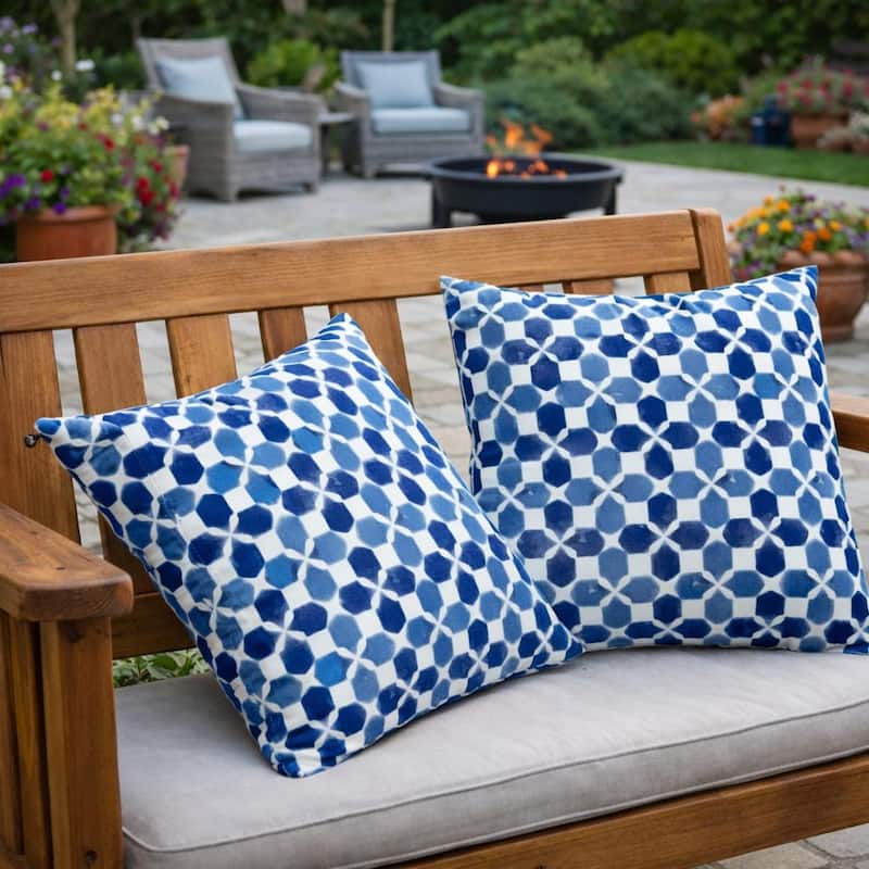 2 Pack Outdoor Throw Pillows, Waterproof & Fade-Resistant Patio Cushions- Soft & Comfortable Decorative Pillow Covers (18x18")