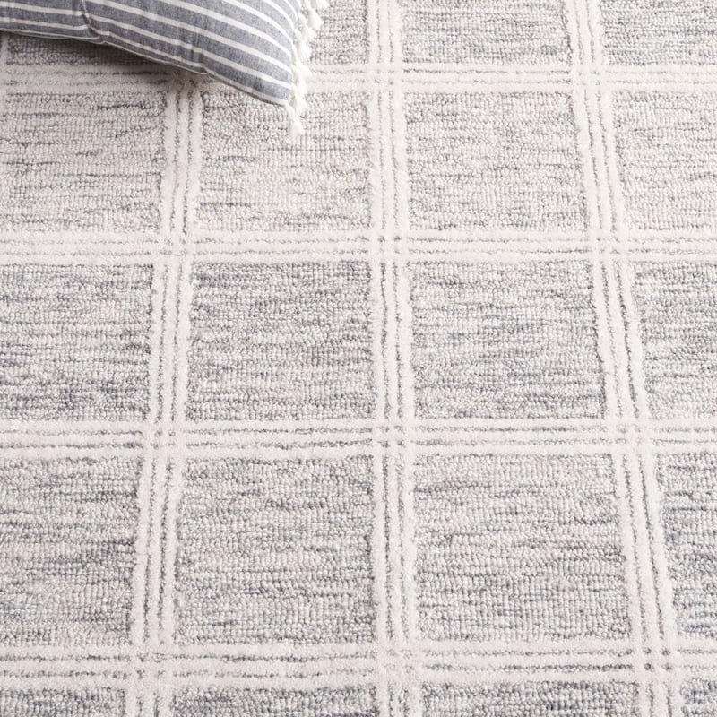 SAFAVIEH Handmade Pine Sandorne Modern & Contemporary Wool Rug