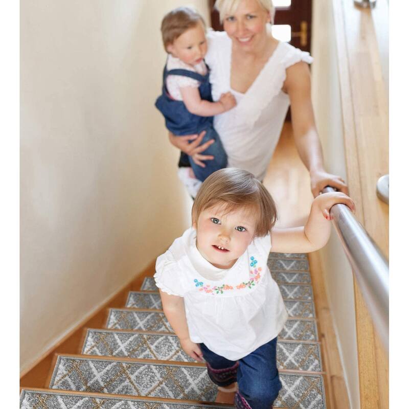 SUSSEXHOME Modern Collection Stair Treads