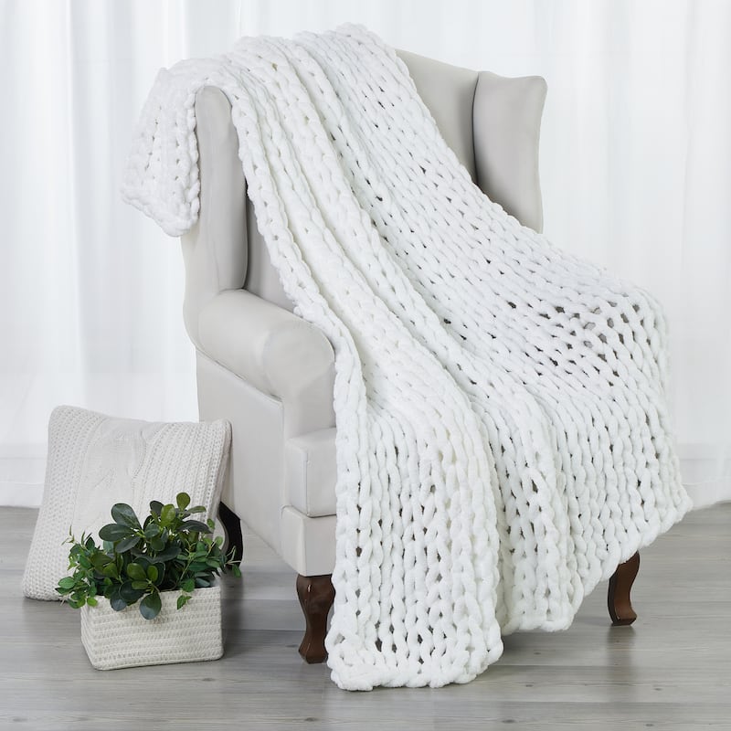 Kathy Ireland Chunky Knit Chenille Throw - 50" X 60" - Cream