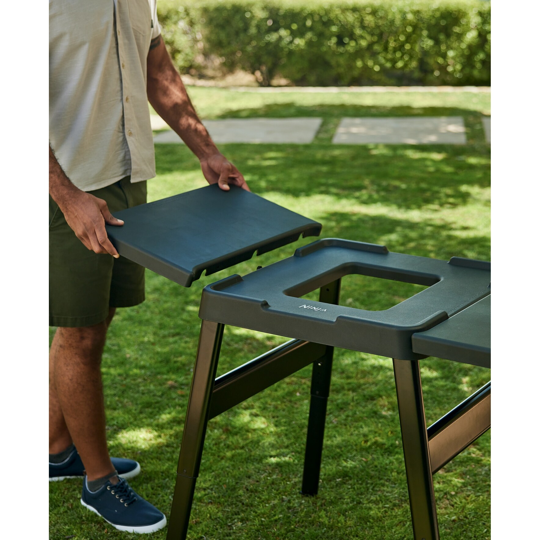 Ninja XSKUSSDTBL Woodfire Attachable Side Table, Compatible