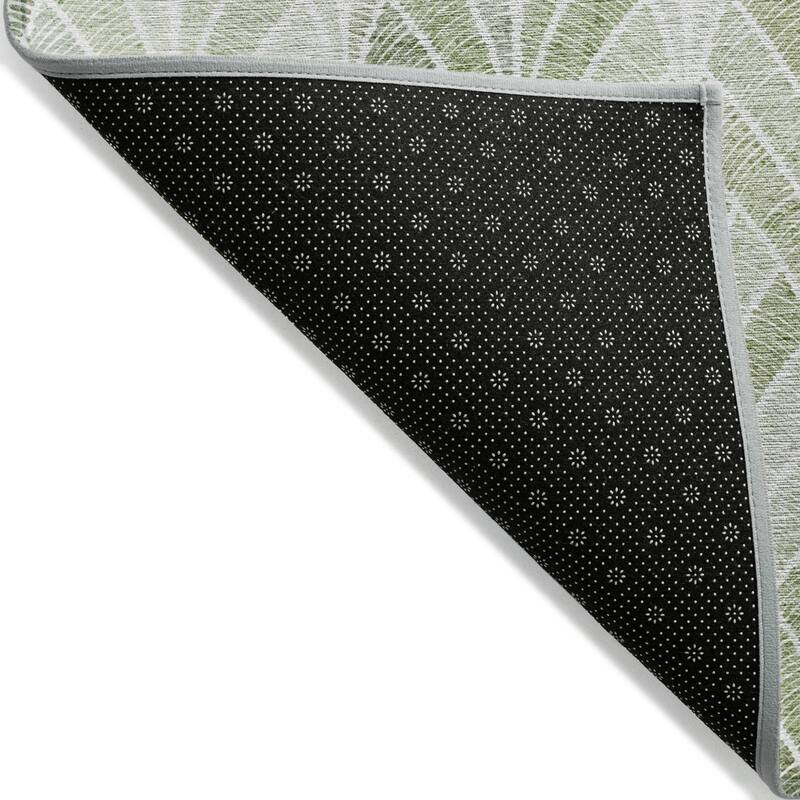 HomeRoots Geometric Transitional Rectangle Outdoor Rug