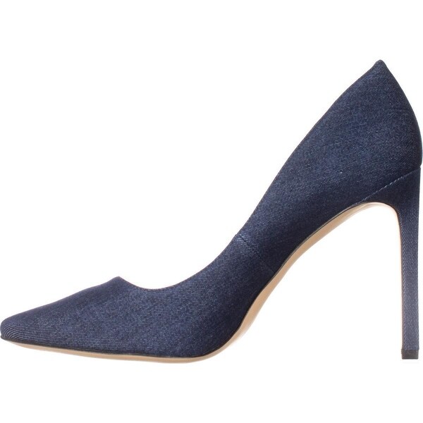 nine west navy pumps