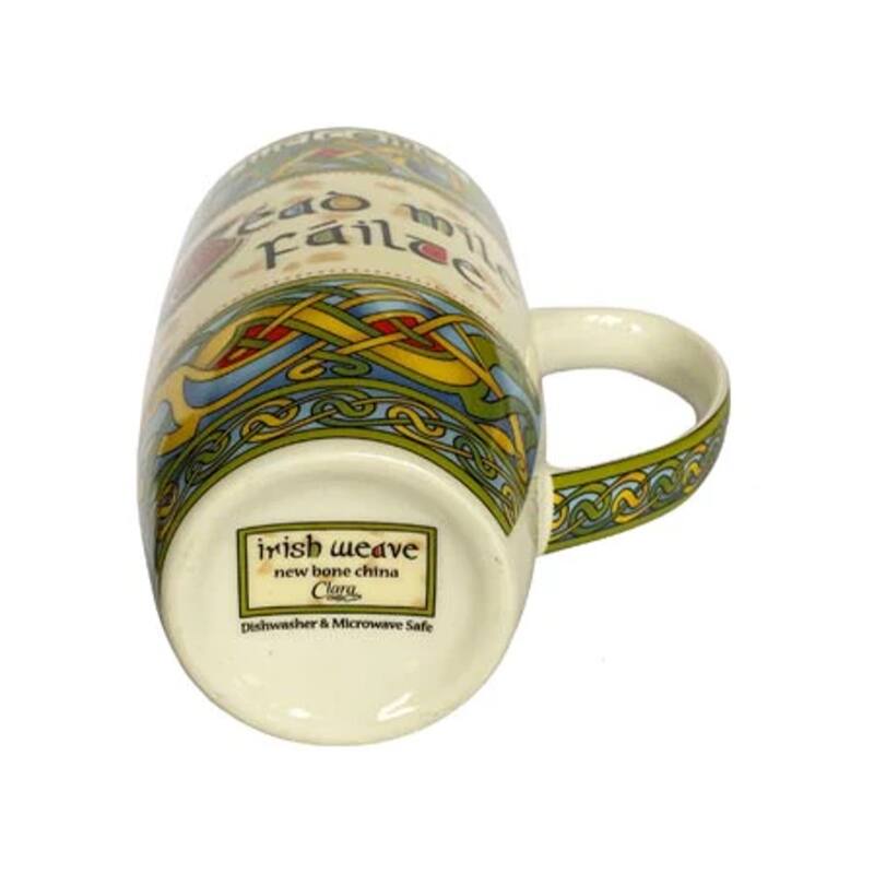 14fl oz Glossy Bone China Mug with Intricate Irish Manuscript and Warm Cead Mile Failte Message