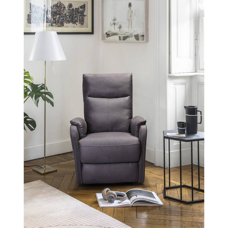 Recliner Chair with Power Recline, USB Port, Lumbar Support, and Anti-Pilling Fabric - Ideal for Small Spaces