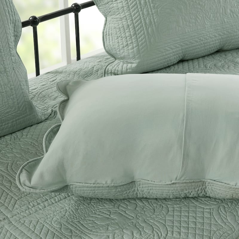 Madison Park Venice 6 Piece Scalloped Edge Daybed Cover Set