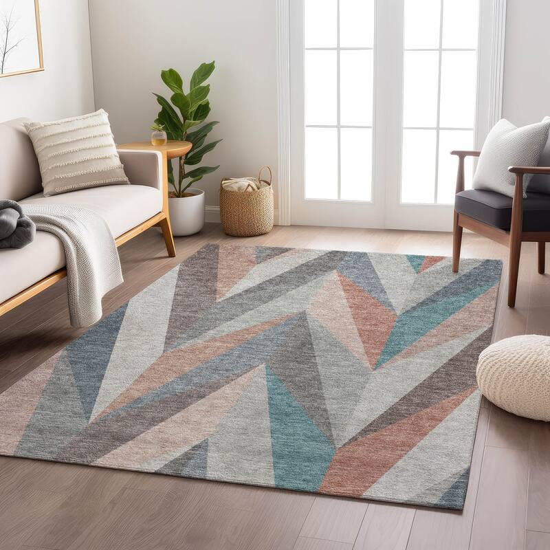 Machine Washable Indoor/ Outdoor Modern Chevron Chantille Rug
