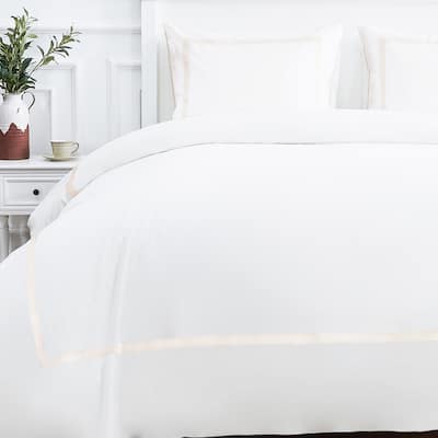 Embroidered Percale Crisp Cotton Hotel Piping Duvet Set and Sham