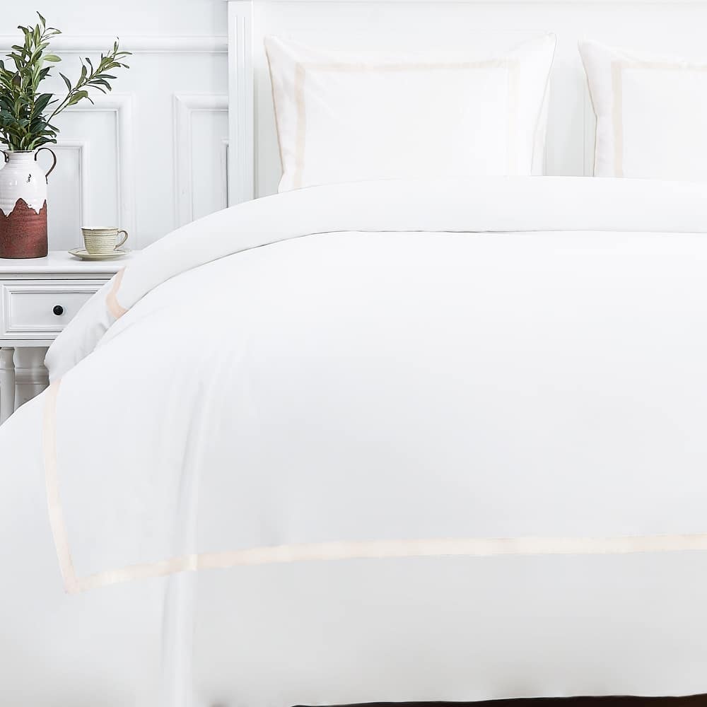 Embroidered Percale Crisp Cotton Hotel Piping Duvet Set and Sham
