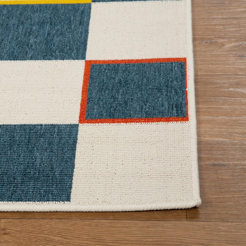 Sevita Checkered Bohemian Polypropylene Area Rug