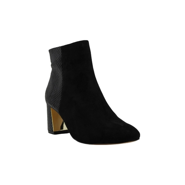 xoxo booties