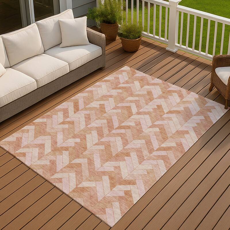 Machine Washable Indoor/ Outdoor Modern Chevron Chantille Rug - Salmon - 5' x 7'6"
