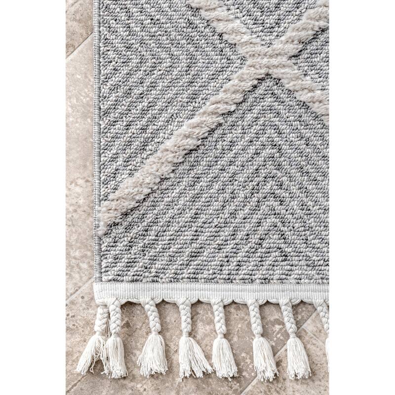 Nuloom Casual Geometric Tiles Tassel Quentin Area Rug