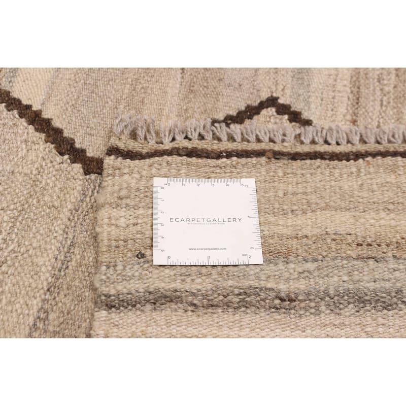 Sivas Beige Kilim 5'9" x 7'10" - 5'9 x 7'10