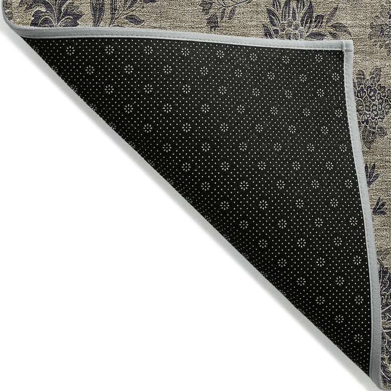 HomeRoots Floral Transitional Rectangle Outdoor Rug