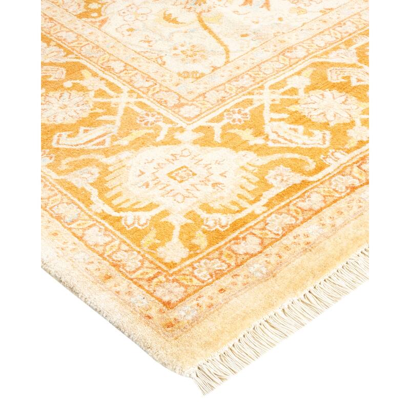Overton Handknotted Wool Traditional Oriental Ivory Area Rug - 6' x 9'