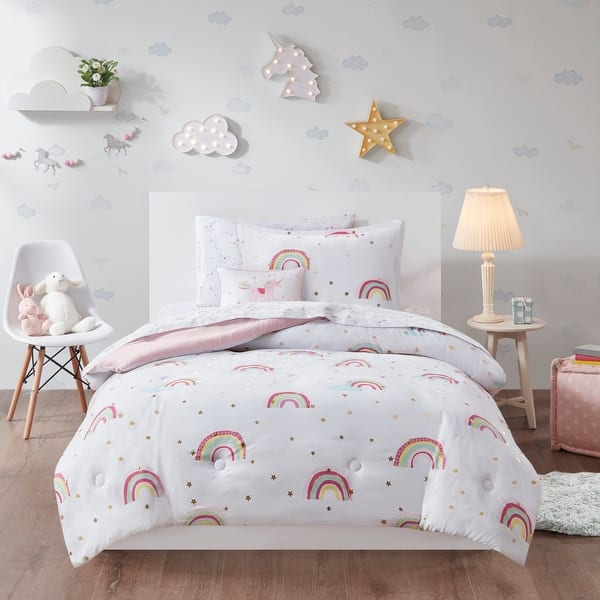 Intelligent Design Kids Mia Rainbow and Metallic Stars Comforter Set