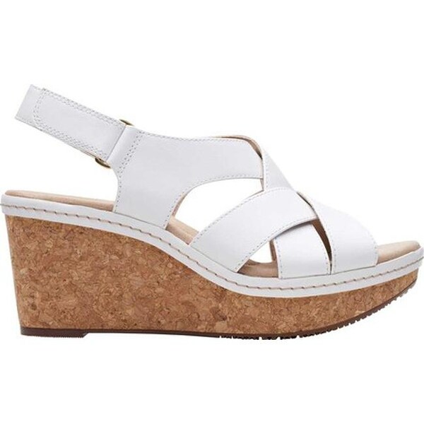 clarks annadel pearl wedge sandal