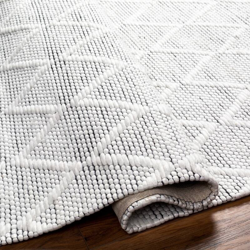 Knoxie Handmade Diamond Wool & Recycled PET Area Rug