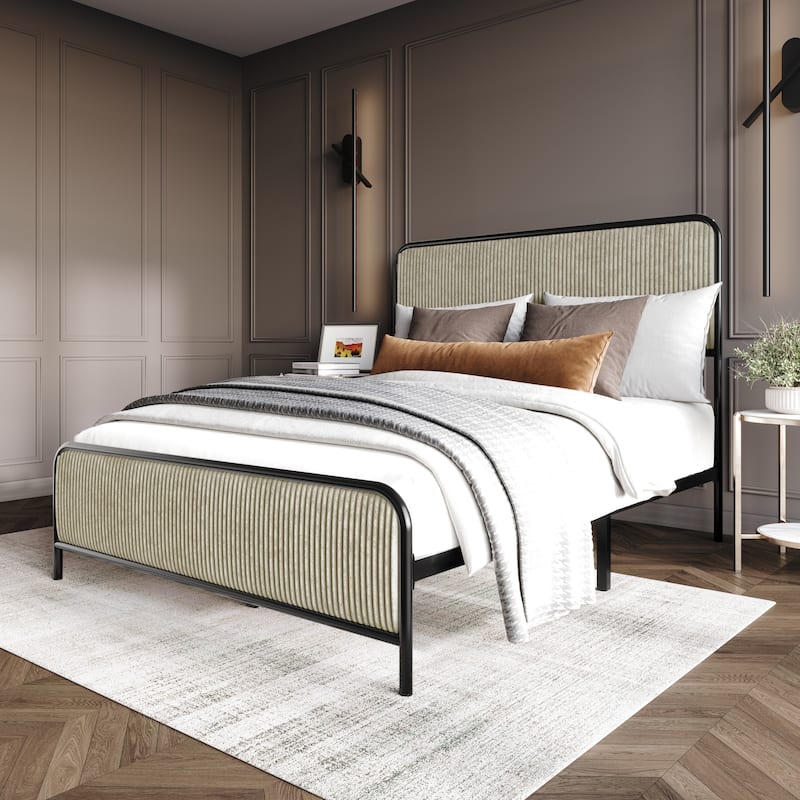 Clayfell Parma Panel Bed