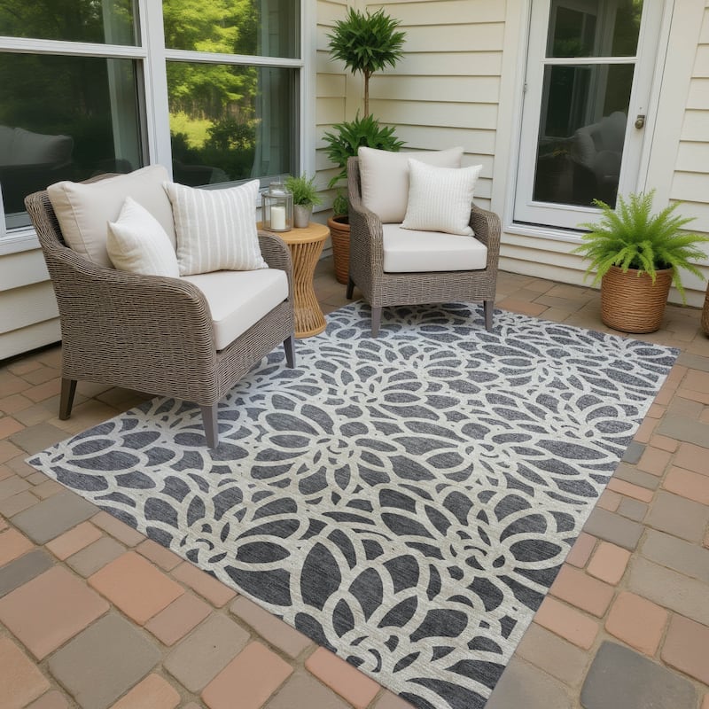 Machine Washable Indoor/ Outdoor Floral Craze Chantille Rug - Gray - 10' x 14'