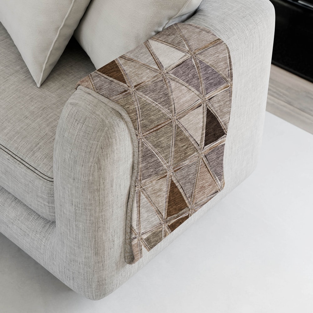 Premium Machine Washable Modern Diamonds Sherpa Throw Blanket