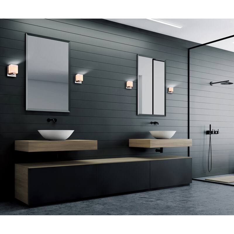 Satin Nickle 1 Light Bathroom Sconce With Satin Nickel Finish - Satin Nickel