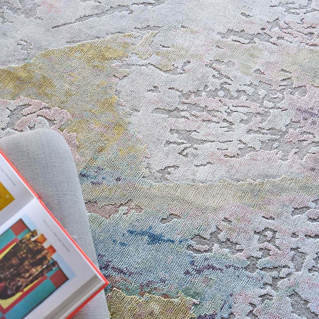 EXQUISITE RUGS Floor Art Hand-knotted Bamboo Silk Ivory/Gold/Blue Area Rug.