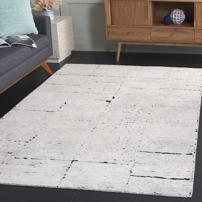 SAFAVIEH Hand-Tufted Kenya Sachie Southwestern Wool Rug