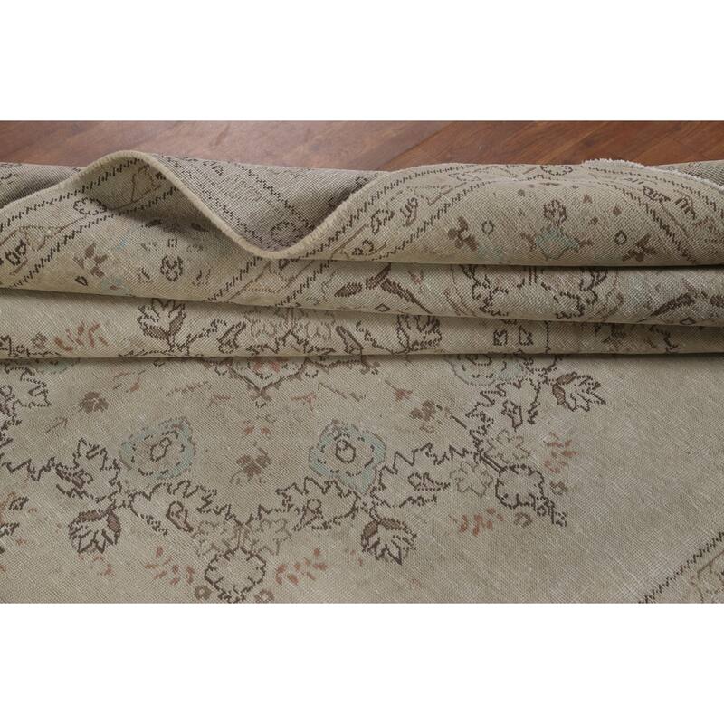Distressed Persian Vintage Area Rug Hand-Knotted Wool Carpet - 6'6"x 9'9"