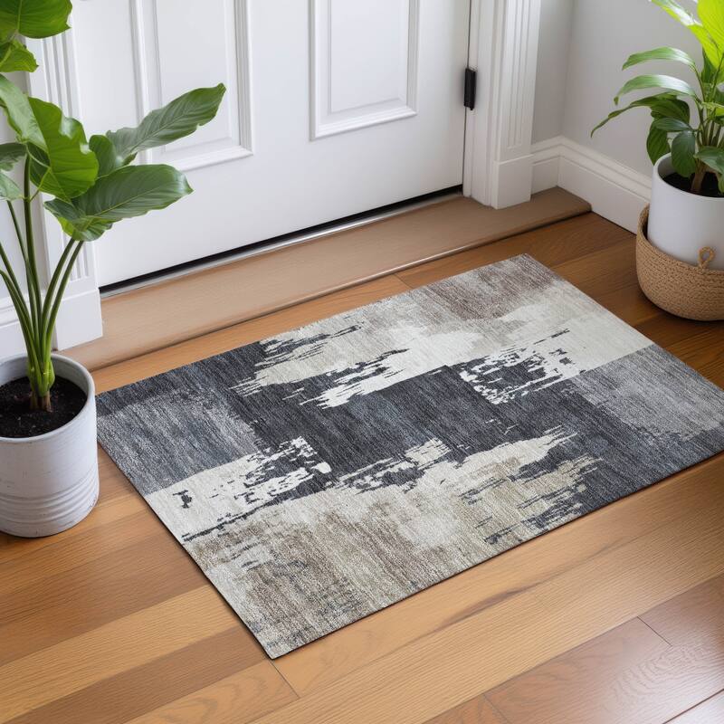 Machine Washable Indoor/ Outdoor Contemporary Fusion Chantille Rug