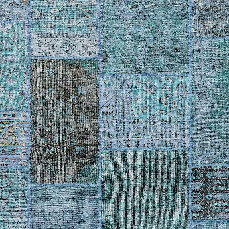 HomeRoots Patchwork Transitional Rectangle Outdoor Rug