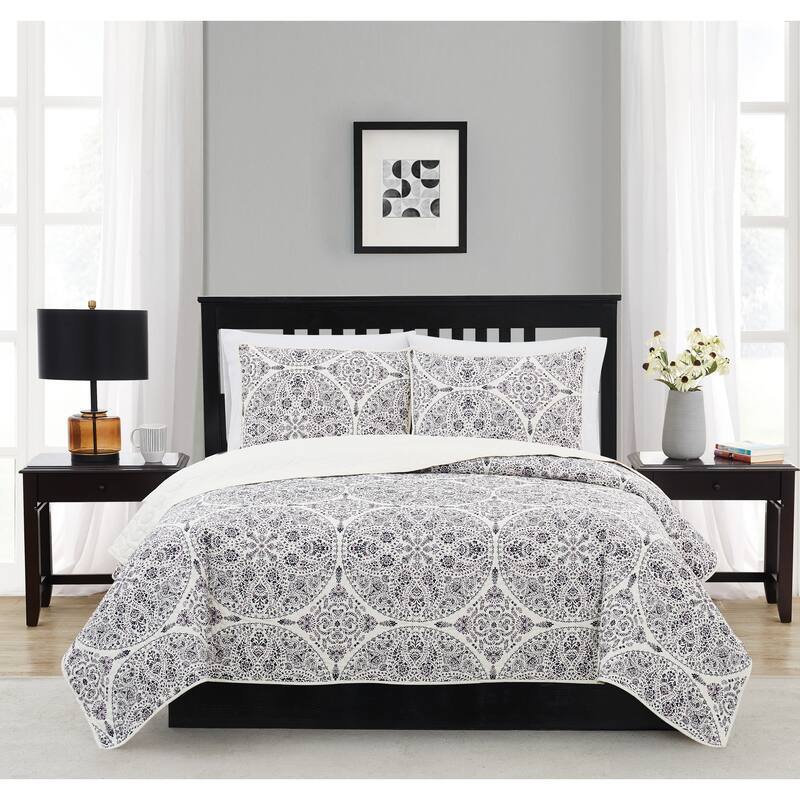 Cannon Gramercy Medallion 3 Piece Quilt Set