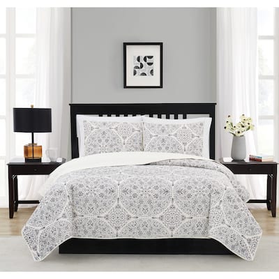 Cannon Gramercy Medallion 3 Piece Quilt Set