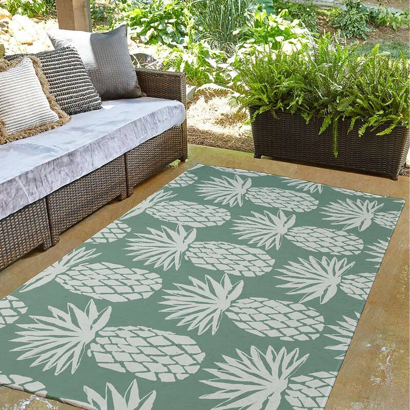Pineapple Pattern Indoor/Outdoor Rug