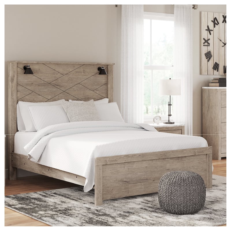 Signature Design by Ashley Gerridan Panel Bed - Brown - Queen