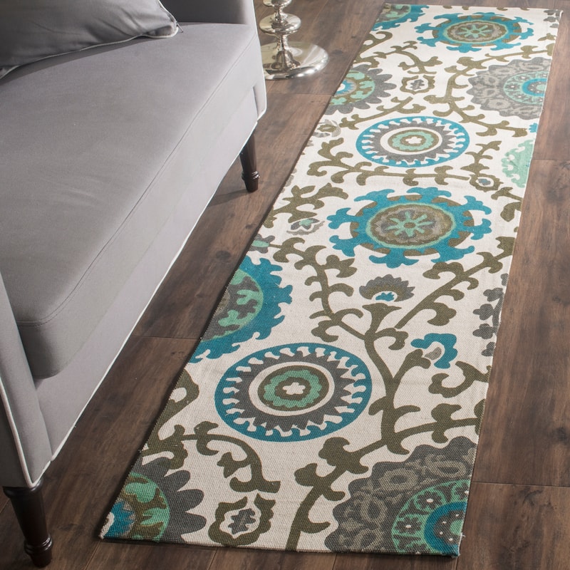 SAFAVIEH Handmade Cedar Brook Izetta Modern Cotton Rug
