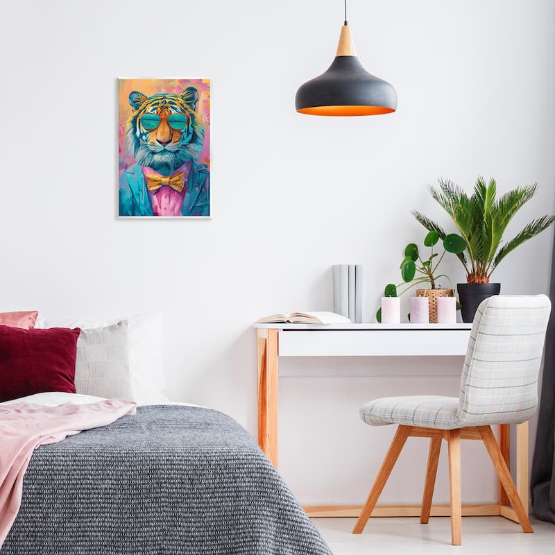 Stupell Smiling Snazzy Tiger Wall Plaque Art Design By LSR Design Studio