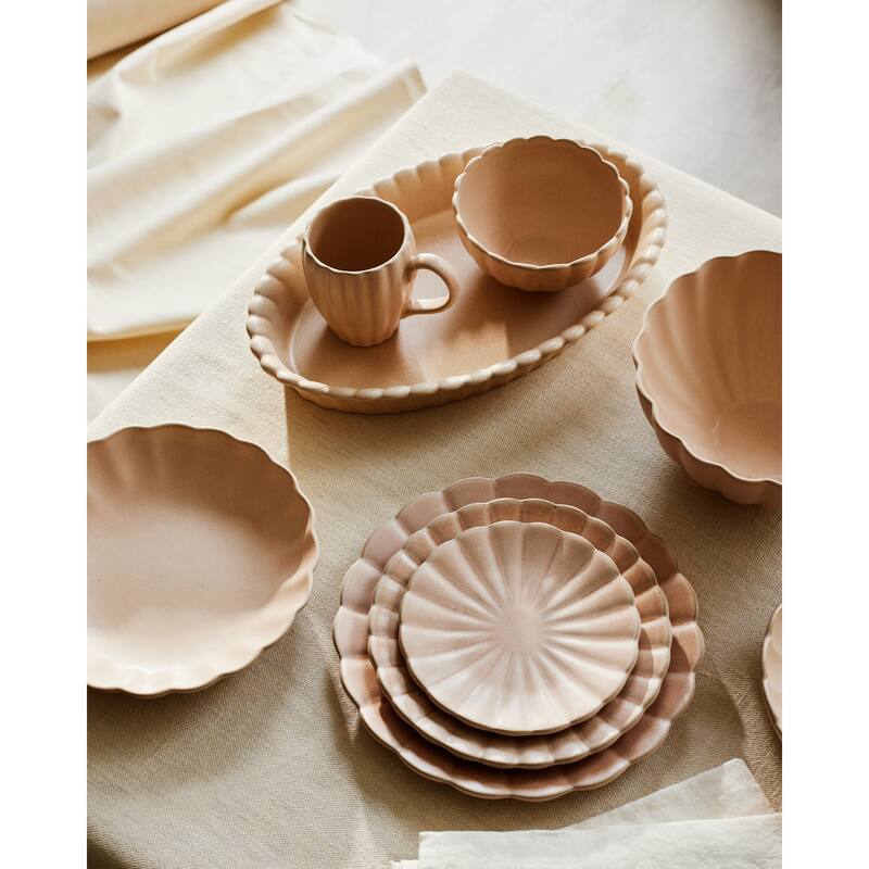 Lafayette Oval Baker