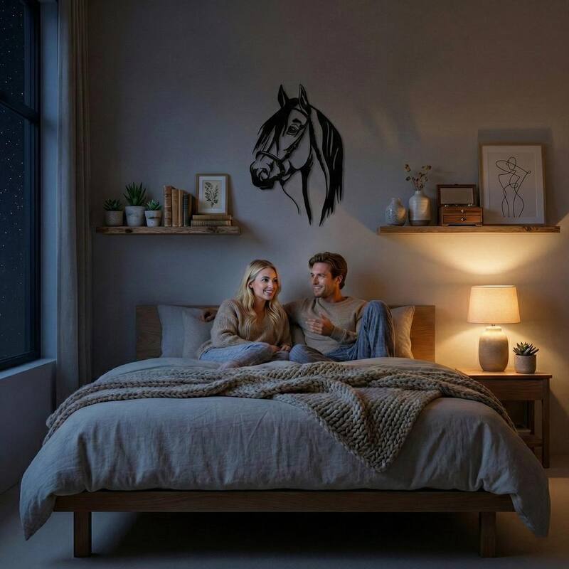 Horse Head Metal Wall Decor for Home and Outside - Wall-Mounted Geometric Wall Art Decor