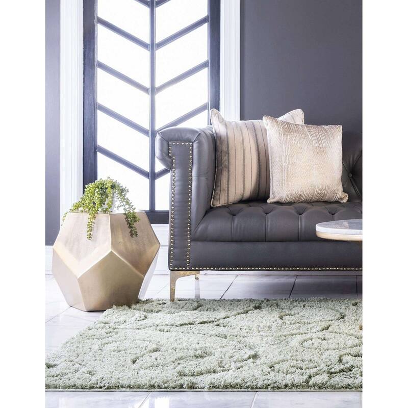 Shag Milson Collection Area Rug