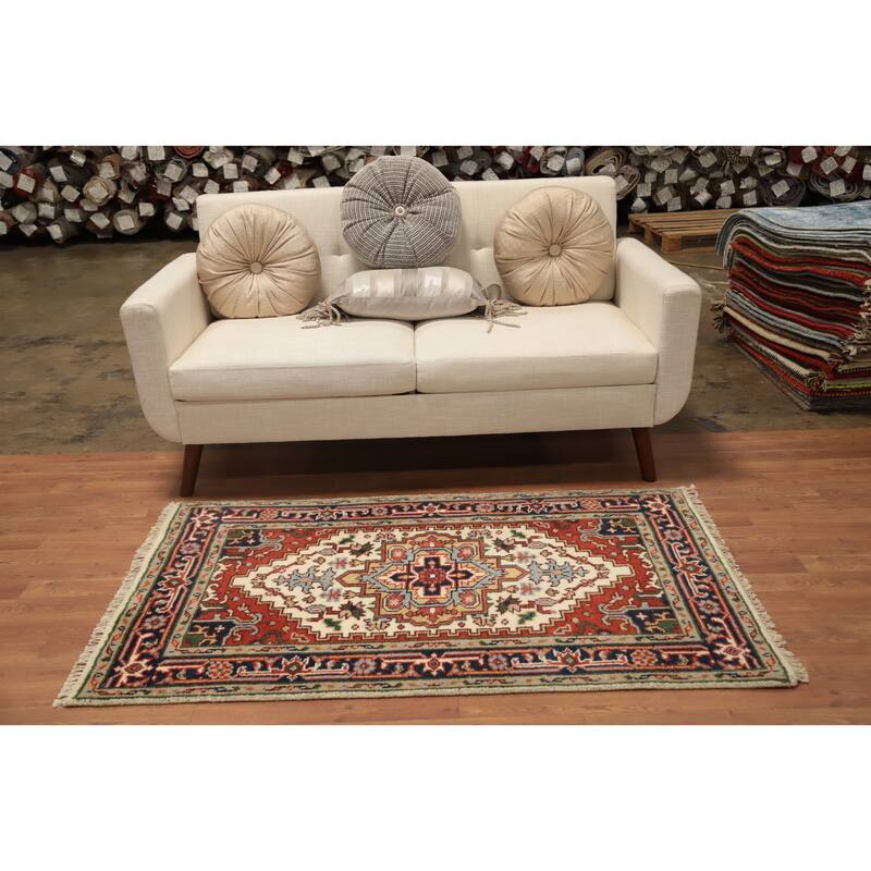 Hand Knotted Oriental 100% Wool Carpet Traditional Medallion Beige & Ivories Heriz (serapi) Area Rug - 5' 0'' X 3' 0''