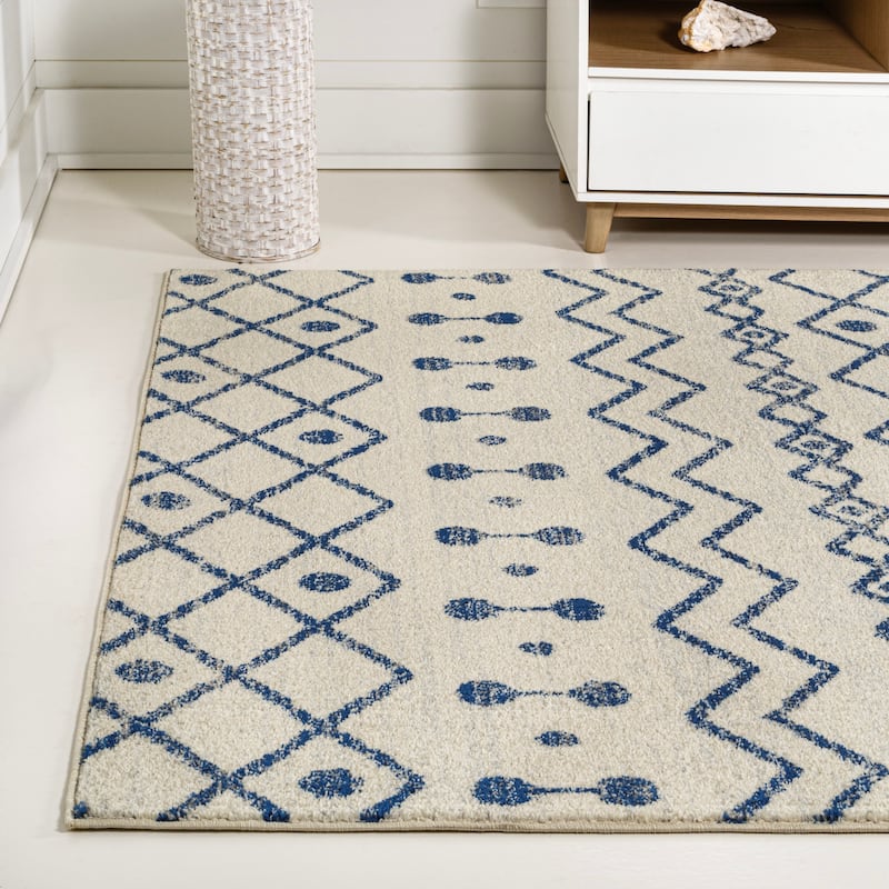 JONATHAN Y Izil Moroccan Beni Souk Area Rug