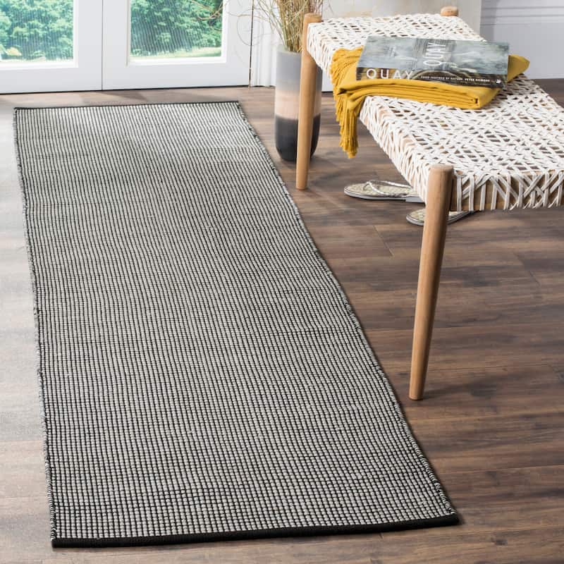 SAFAVIEH Handmade Flatweave Montauk Mariko Casual Cotton Rug - 2'3" x 8' Runner - Ivory/Black - Runner