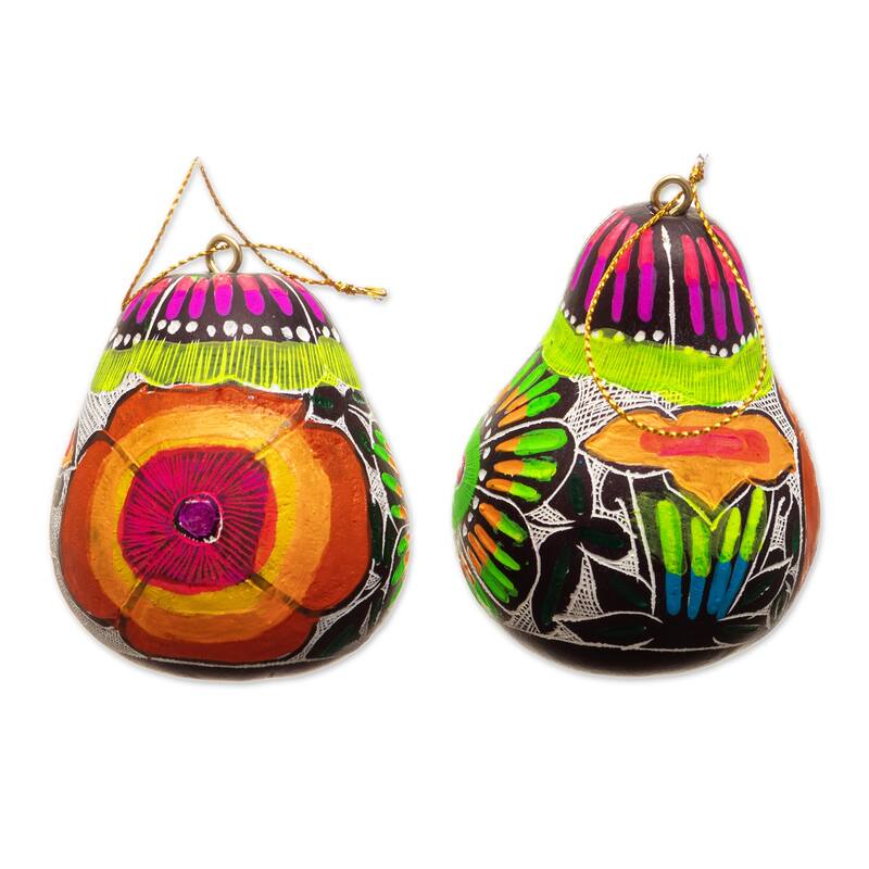 Novica Handmade Colorful Beauties Gourd Ornaments (Pair)